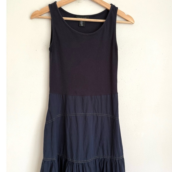 Tahari • Ella Navy Blue Sleeveless Tiered Maxi Dress - Picture 3 of 6